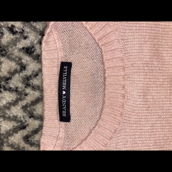 Brandy Melville Sweater - Picture 4 of 4